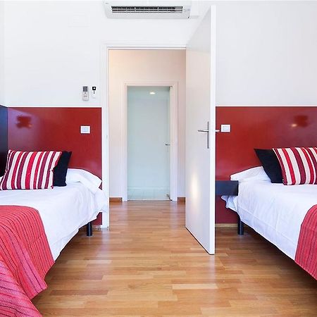 Stay U-Nique Apartments Salvador Espriu Barcelona Room photo